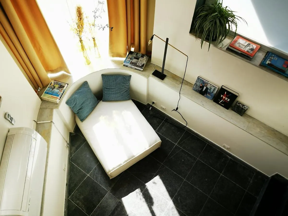 Shway - The Red With Pearls Apartamento Antuérpia